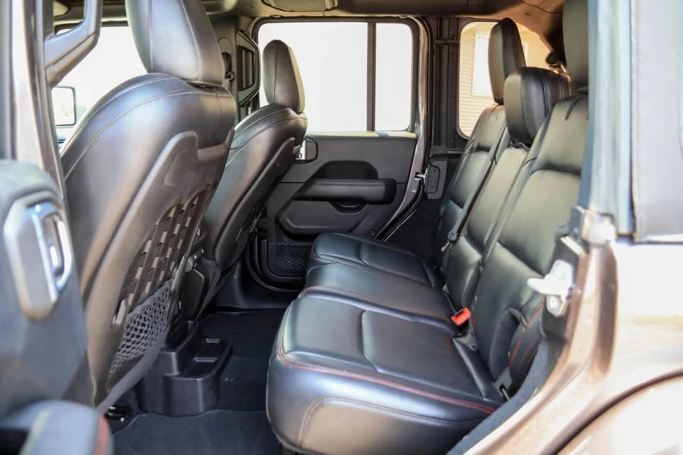 2018 Jeep JK Wrangler - Image 16 of 20