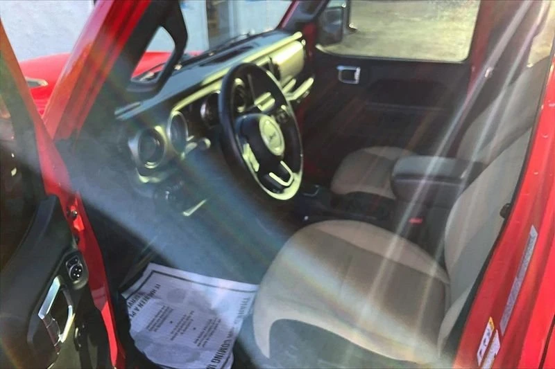 2018 Jeep JK Wrangler - Image 5 of 6