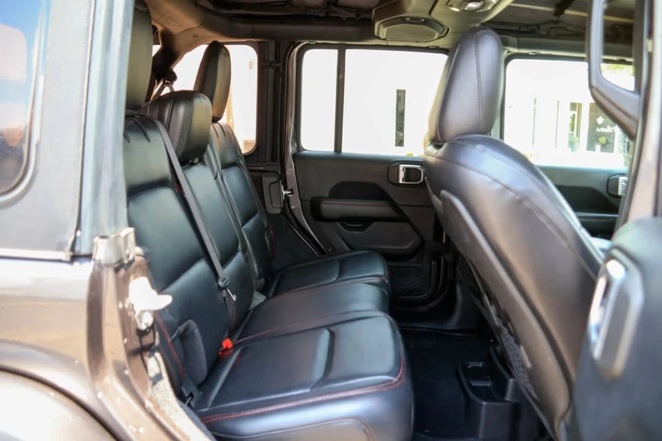 2018 Jeep JK Wrangler - Image 17 of 20