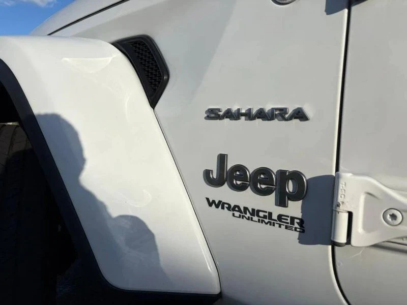 2018 Jeep JL Wrangler - Image 10 of 12