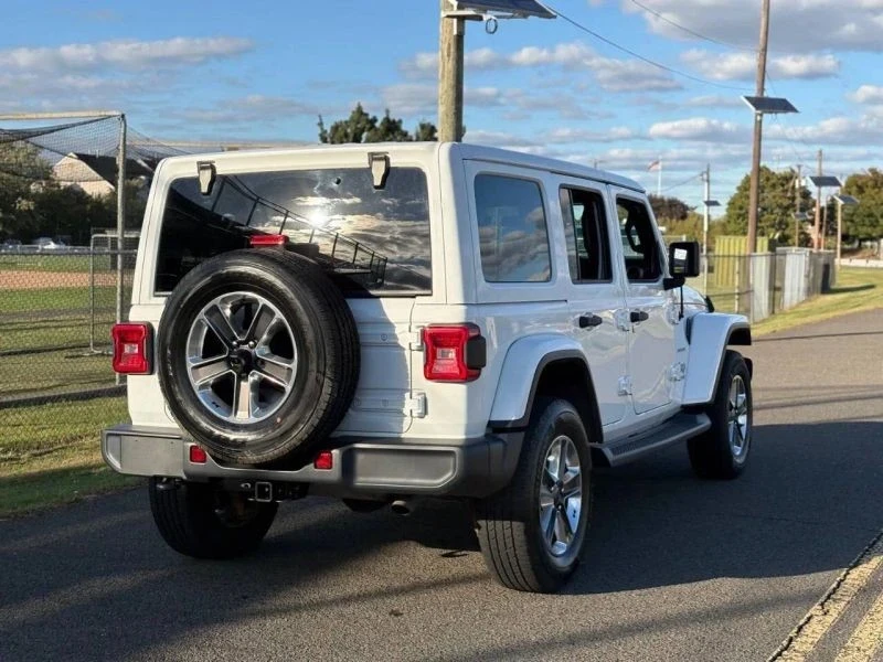 2018 Jeep JL Wrangler - Image 6 of 12