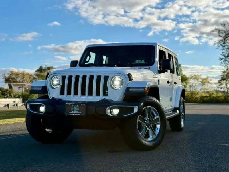 2018 Jeep JL Wrangler - Image 2 of 12