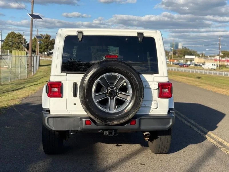 2018 Jeep JL Wrangler - Image 8 of 12