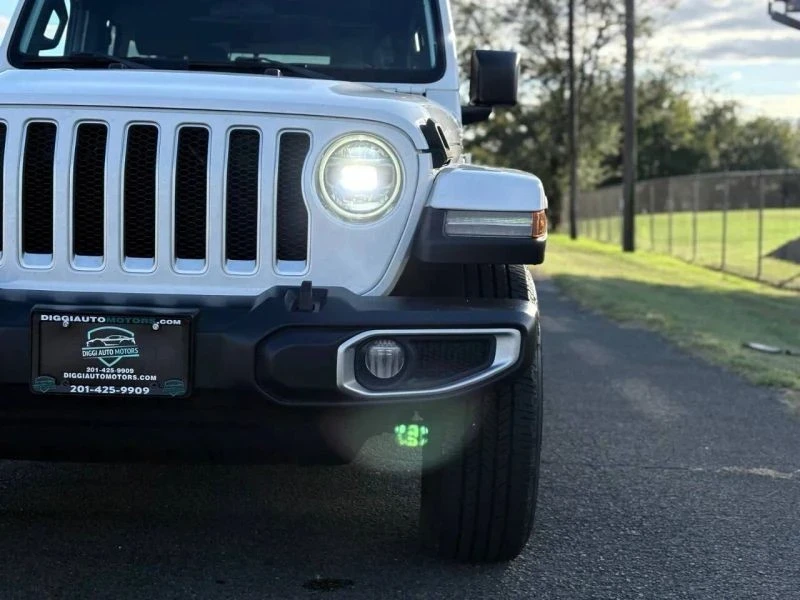 2018 Jeep JL Wrangler - Image 7 of 12