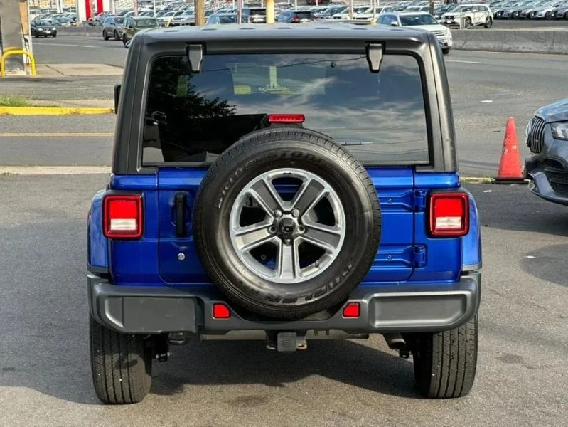 2018 Jeep JL Wrangler - Image 11 of 12