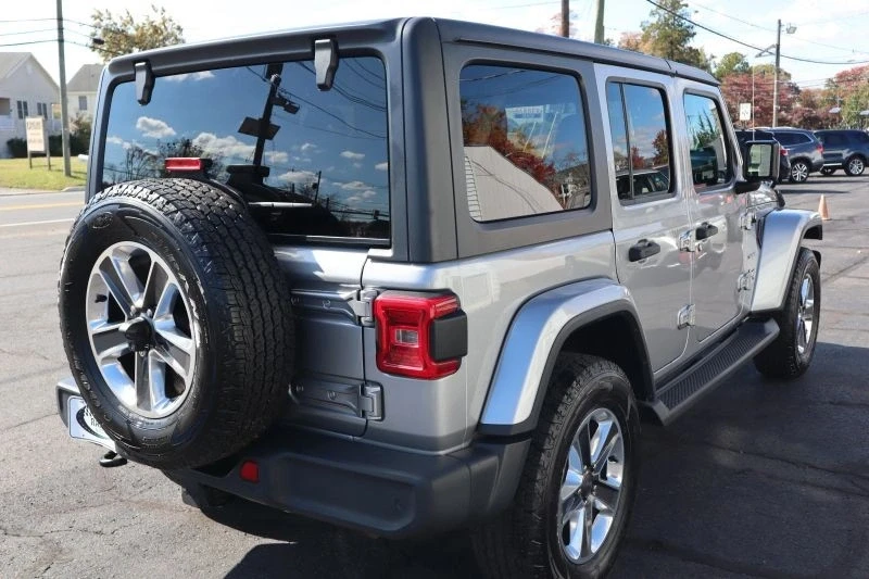 2018 Jeep JL Wrangler - Image 5 of 12