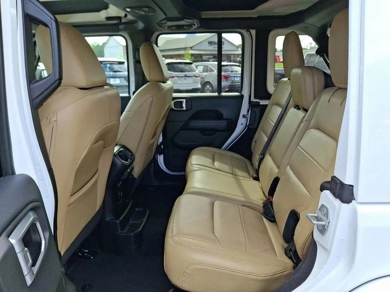 2018 Jeep JL Wrangler - Image 10 of 12