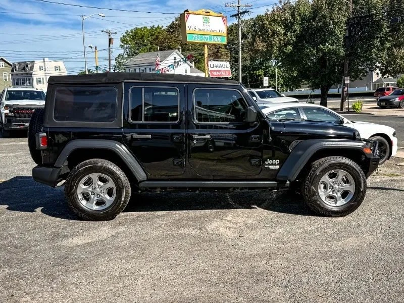 2018 Jeep JL Wrangler - Image 4 of 12