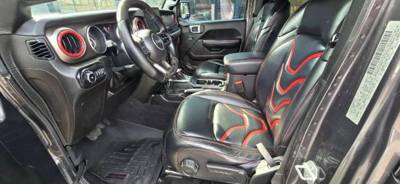 2018 Jeep JL Wrangler - Image 5 of 6