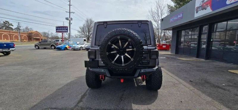 2018 Jeep JL Wrangler - Image 2 of 6