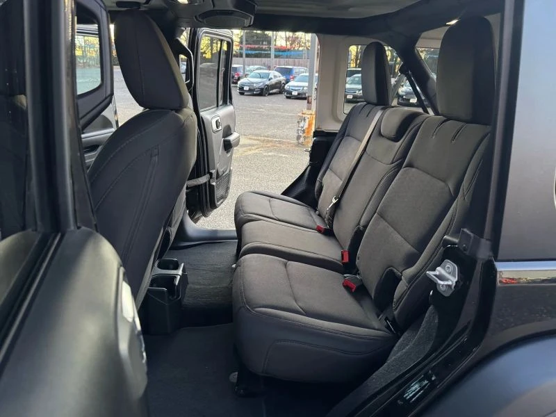 2018 Jeep JK Wrangler - Image 11 of 12