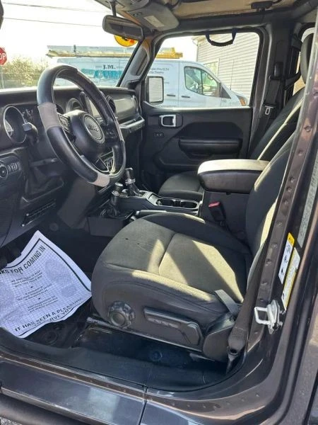 2018 Jeep JL Wrangler - Image 9 of 12
