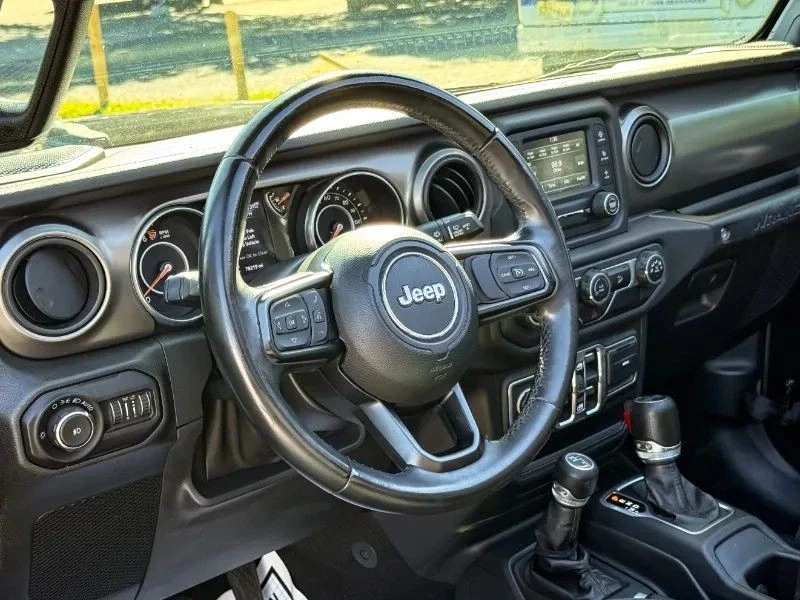 2018 Jeep JL Wrangler - Image 11 of 12