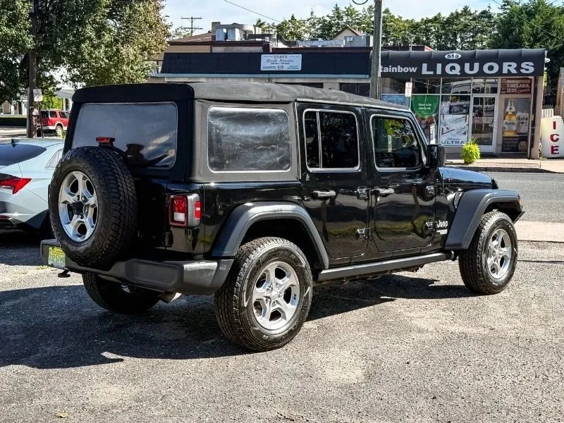 2018 Jeep JL Wrangler - Image 5 of 12