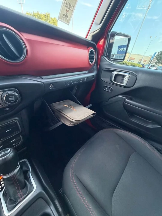 2018 Jeep JK Wrangler - Image 11 of 12