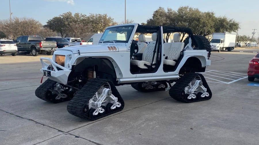 2018 Jeep Wrangler - Image 2 of 10