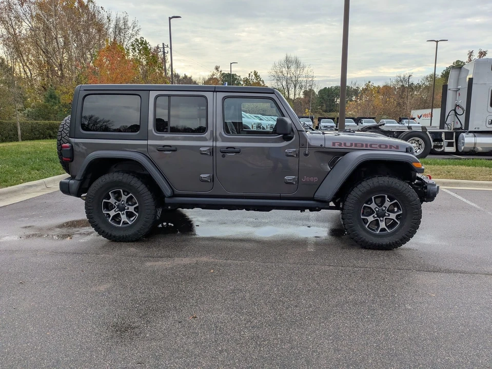2018 Jeep JL Wrangler - Image 3 of 12
