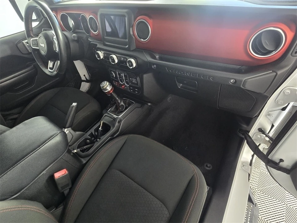2018 Jeep JL Wrangler - Image 17 of 21