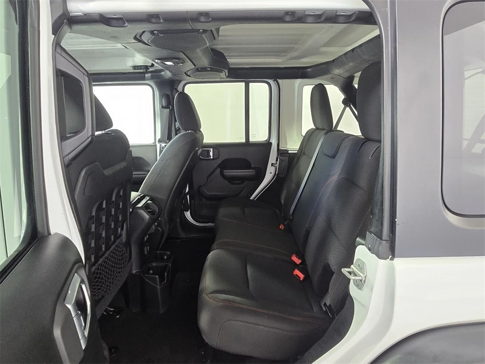 2018 Jeep JL Wrangler - Image 10 of 12