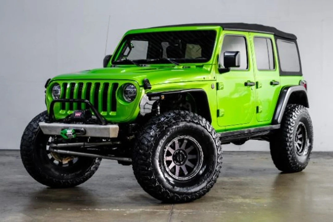 2018 Jeep Wrangler - Image 6 of 12