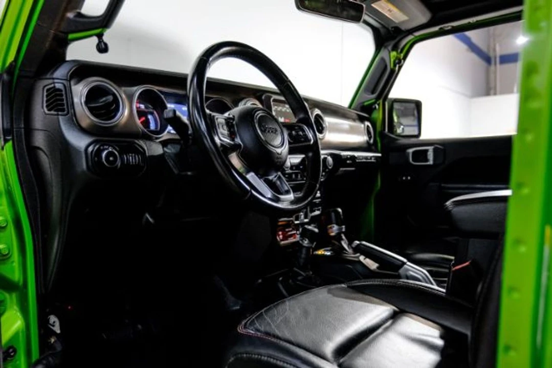 2018 Jeep Wrangler - Image 3 of 12