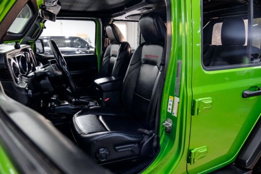2018 Jeep Wrangler - Image 4 of 12