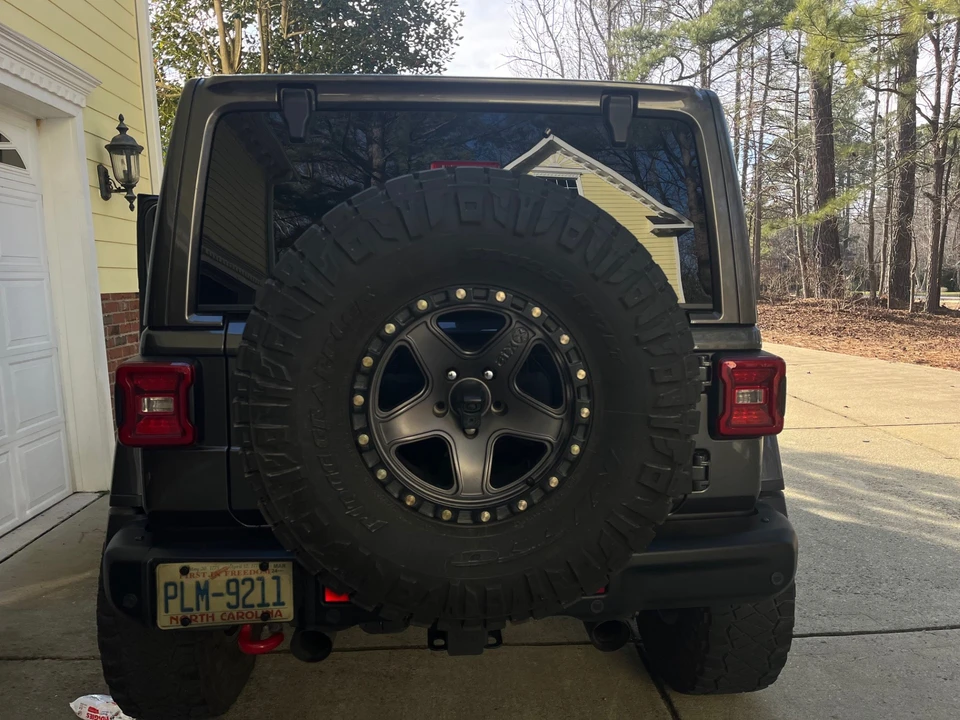 2018 Jeep JL Wrangler - Image 9 of 31