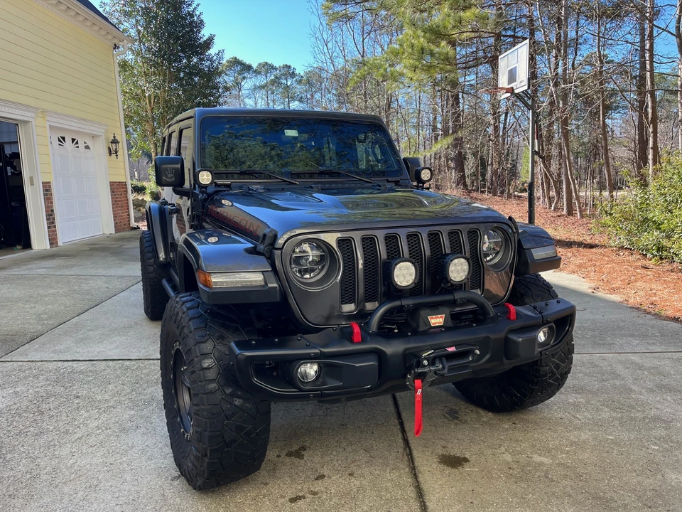 2018 Jeep JL Wrangler - Image 4 of 31