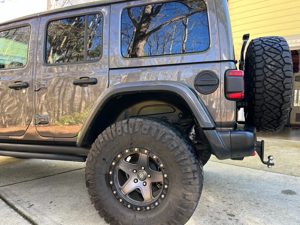 2018 Jeep JL Wrangler - Image 13 of 31