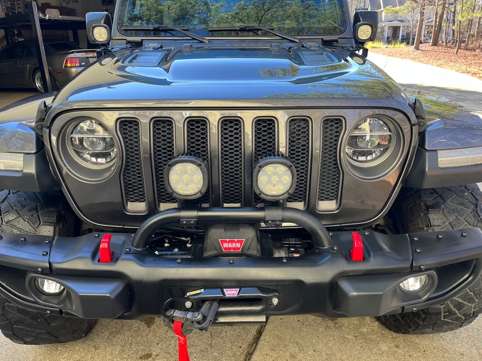 2018 Jeep JL Wrangler - Image 18 of 31