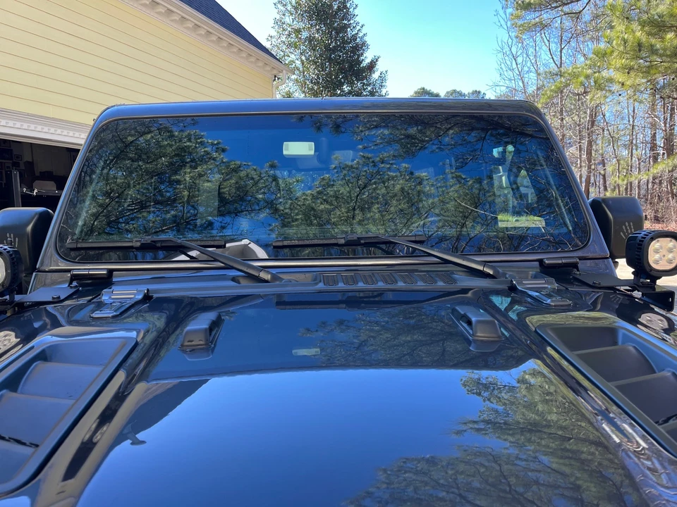 2018 Jeep JL Wrangler - Image 23 of 31