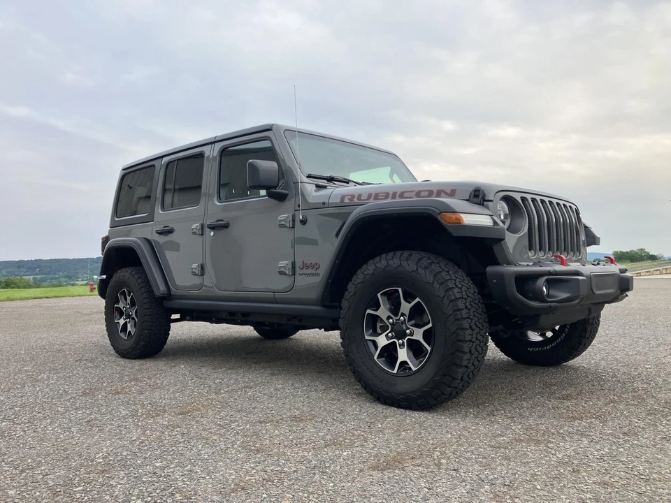 2018 Jeep JL Wrangler - Image 15 of 31