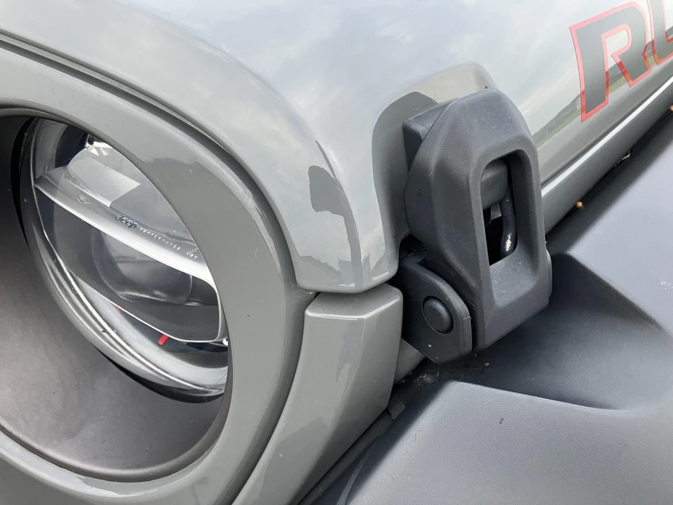 2018 Jeep JL Wrangler - Image 25 of 31