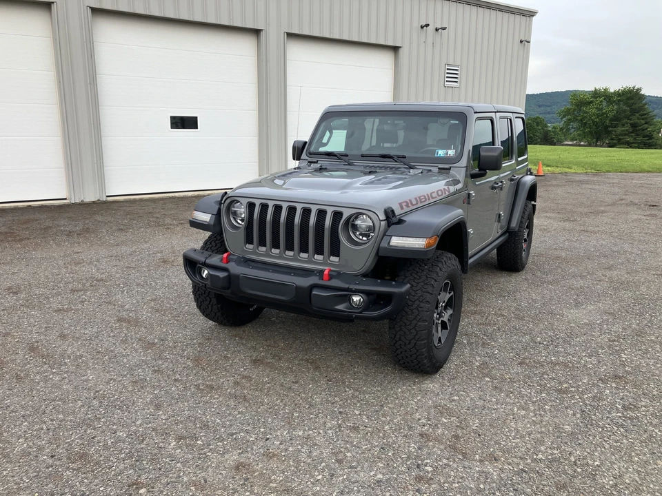 2018 Jeep JL Wrangler - Image 3 of 31