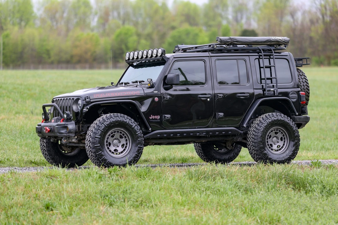 2018 Jeep JL Wrangler - Image 6 of 31