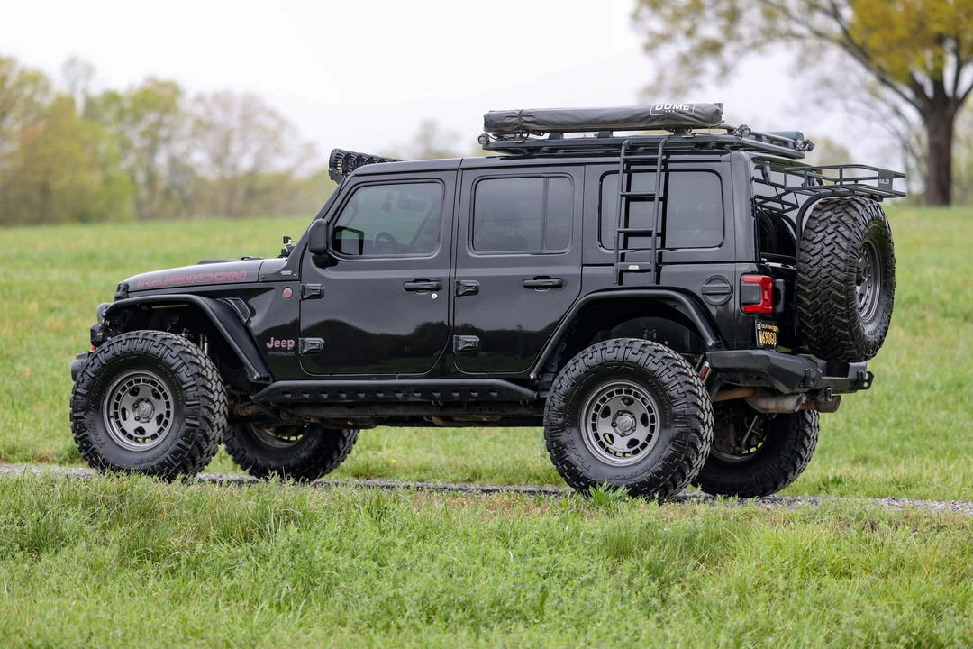 2018 Jeep JL Wrangler - Image 14 of 31