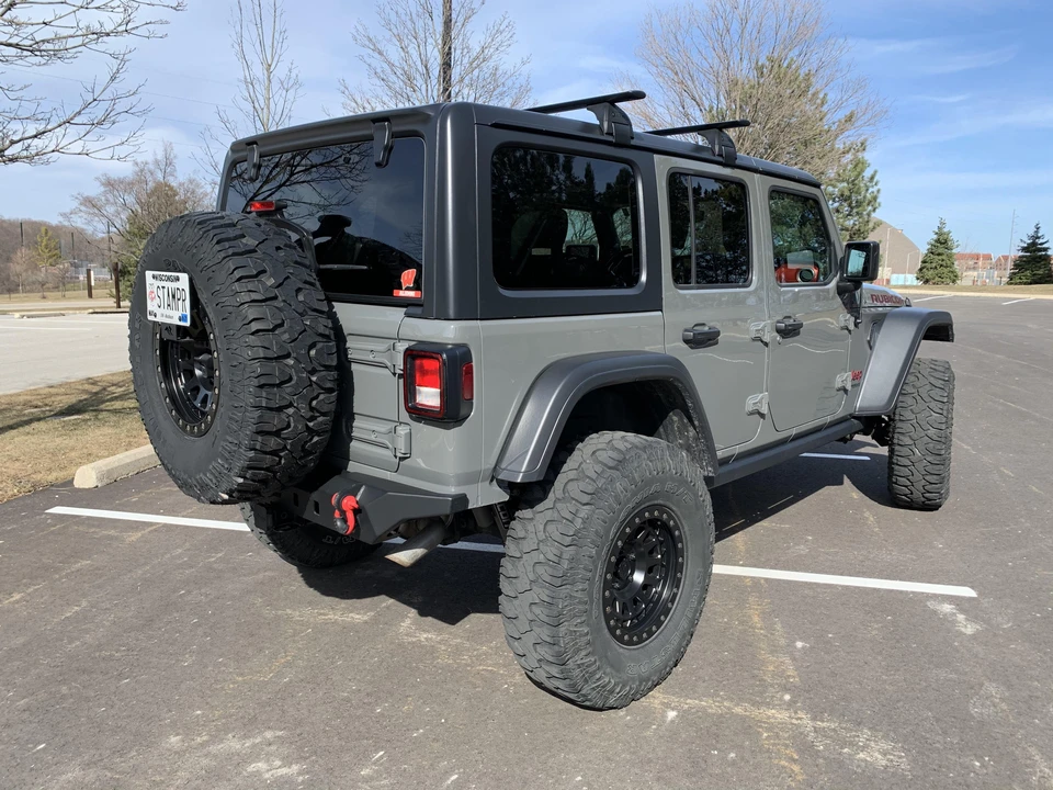 2018 Jeep JL Wrangler - Image 18 of 31