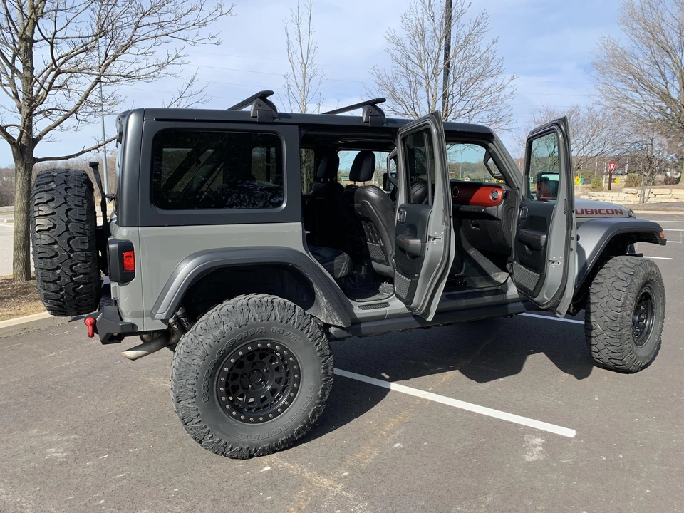 2018 Jeep JL Wrangler - Image 21 of 31