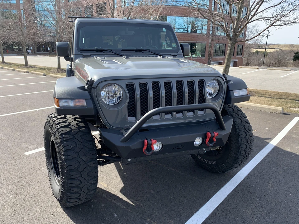 2018 Jeep JL Wrangler - Image 25 of 31
