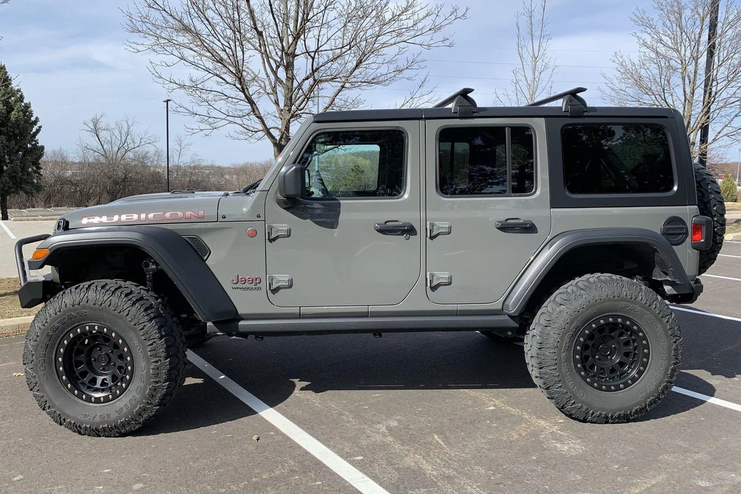 2018 Jeep JL Wrangler - Image 3 of 31