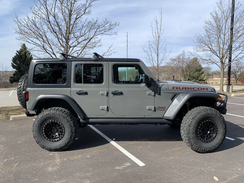 2018 Jeep JL Wrangler - Image 22 of 31