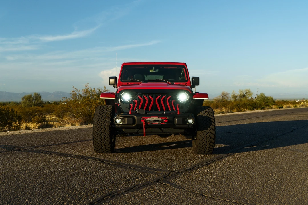 2018 Jeep JL Wrangler - Image 6 of 31