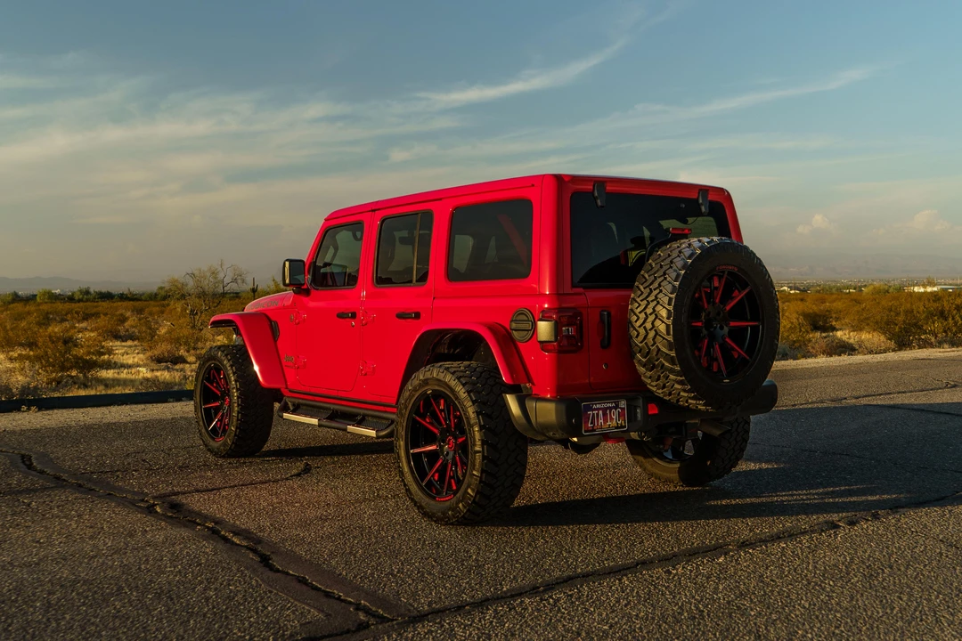 2018 Jeep JL Wrangler - Image 10 of 31