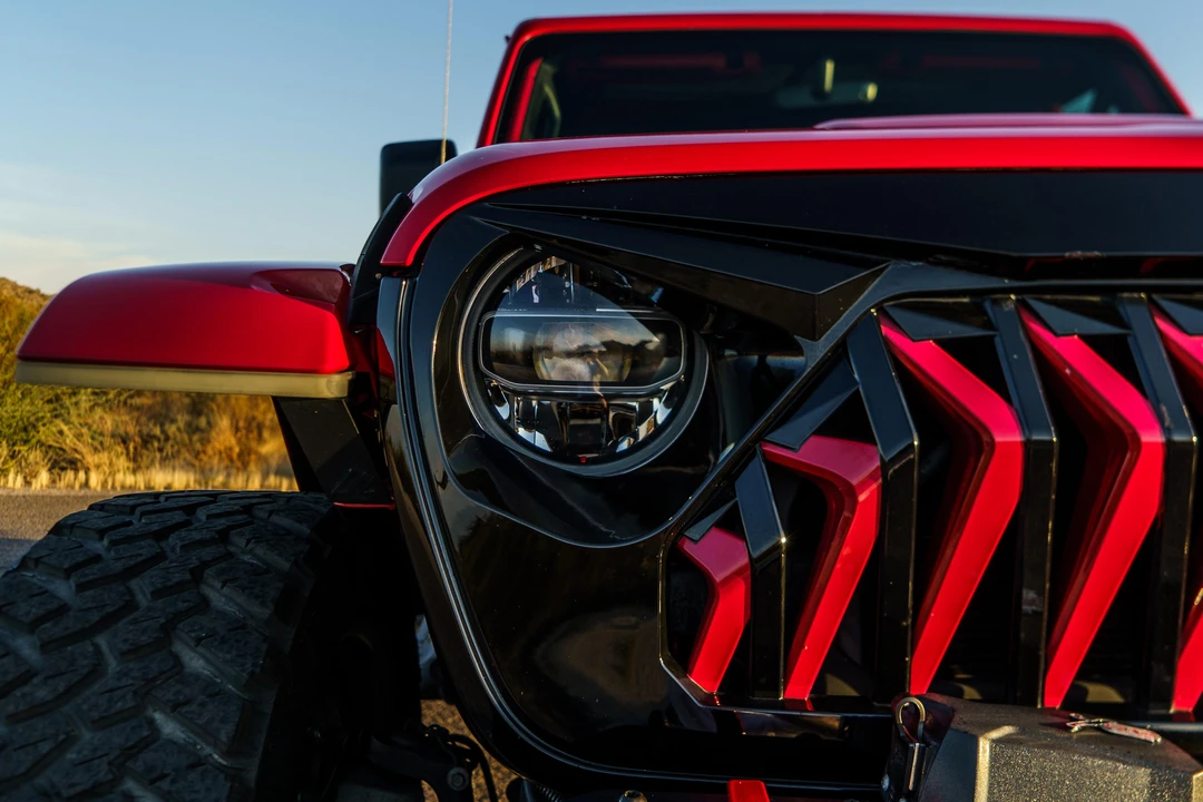 2018 Jeep JL Wrangler - Image 12 of 31