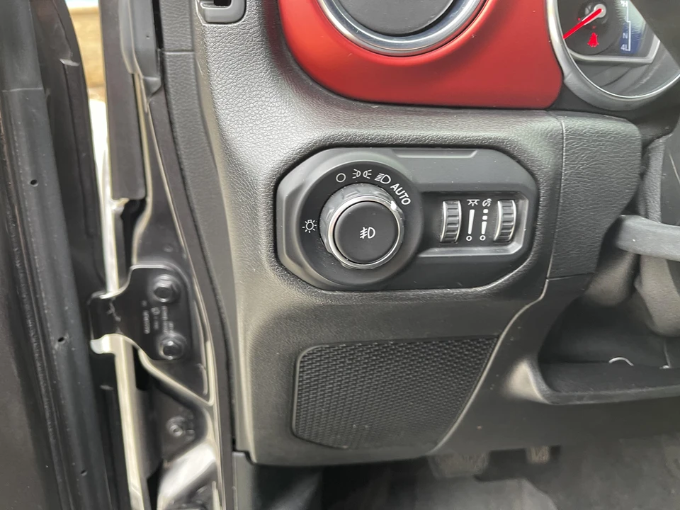 2018 Jeep JL Wrangler - Image 31 of 31