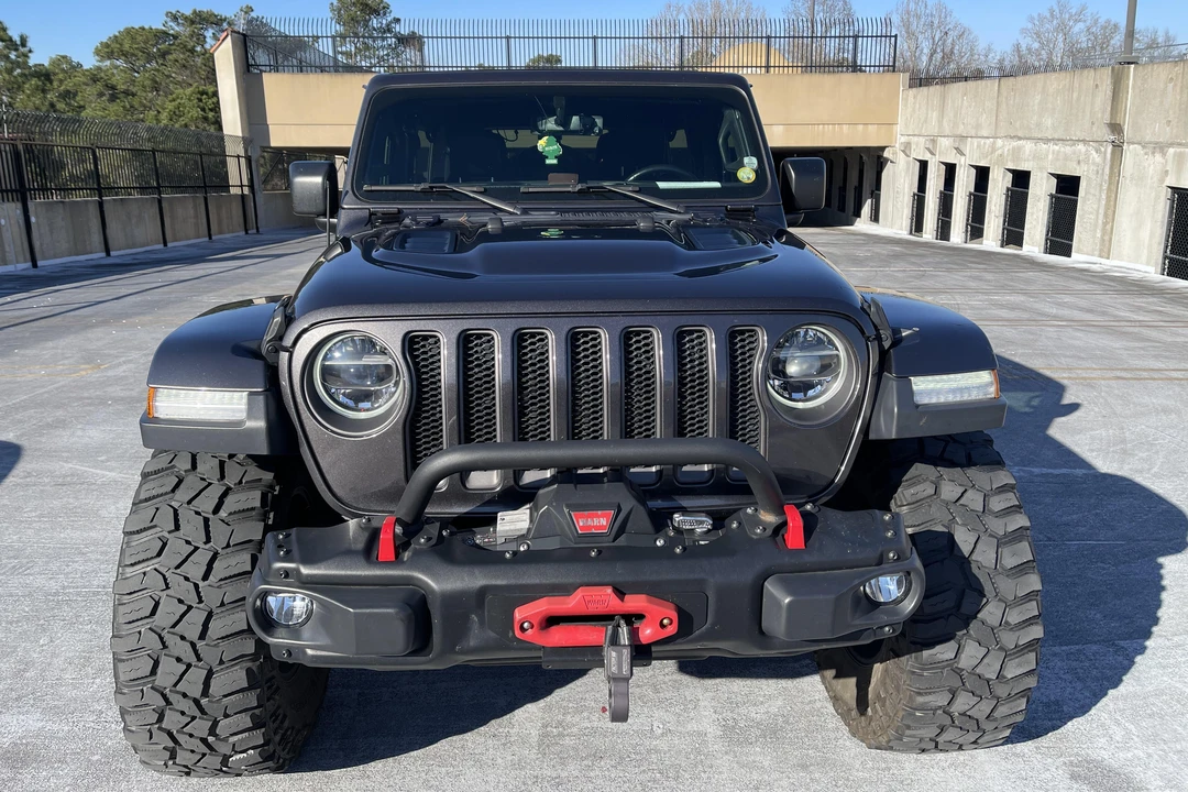 2018 Jeep JL Wrangler - Image 2 of 31
