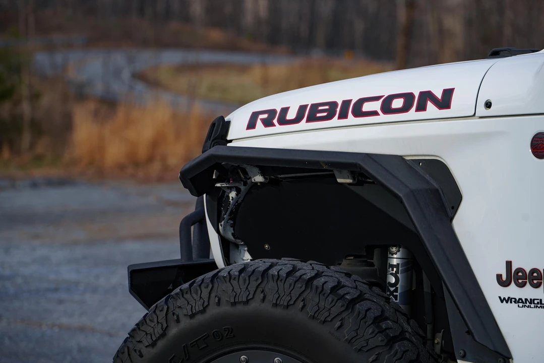 2018 Jeep JL Wrangler - Image 18 of 31