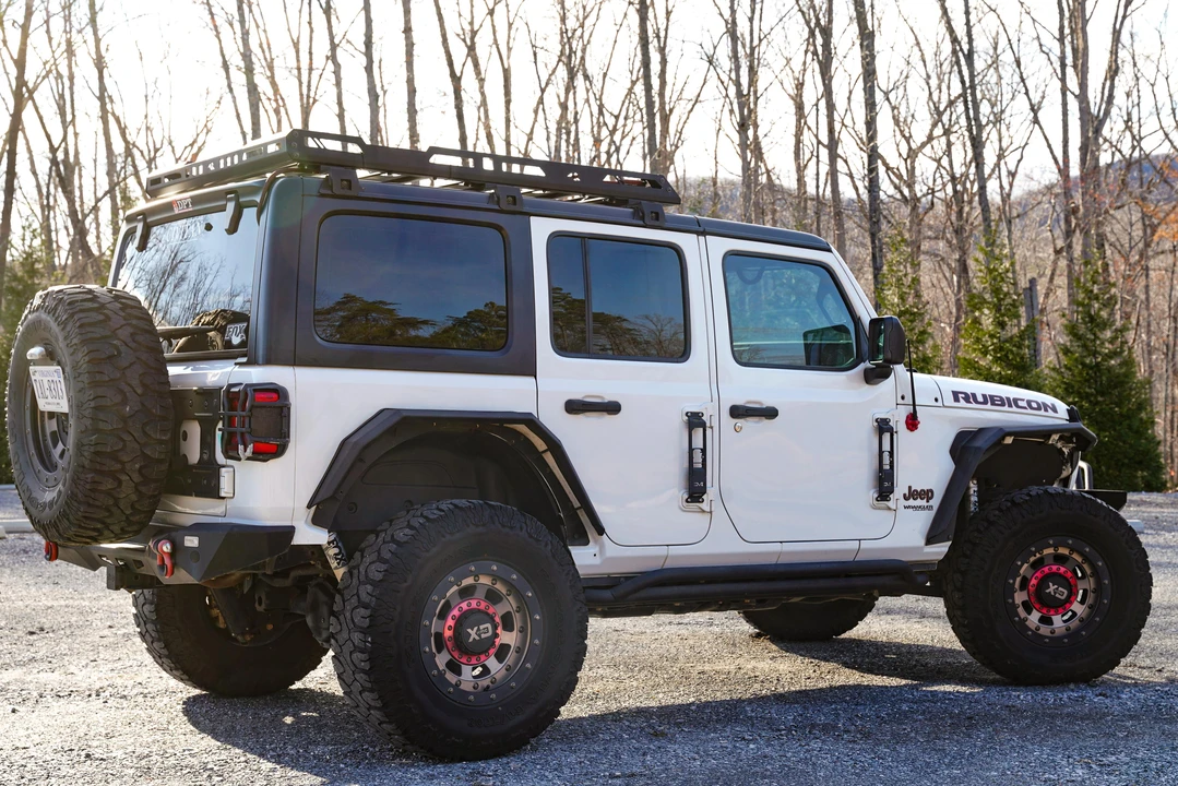 2018 Jeep JL Wrangler - Image 10 of 31
