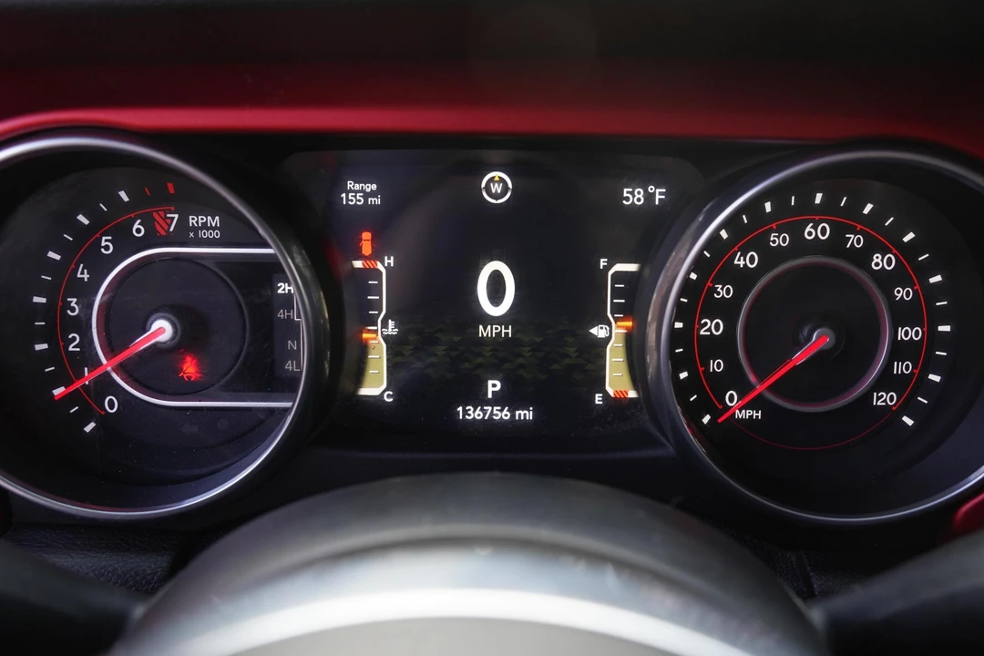 2018 Jeep JL Wrangler - Image 27 of 31