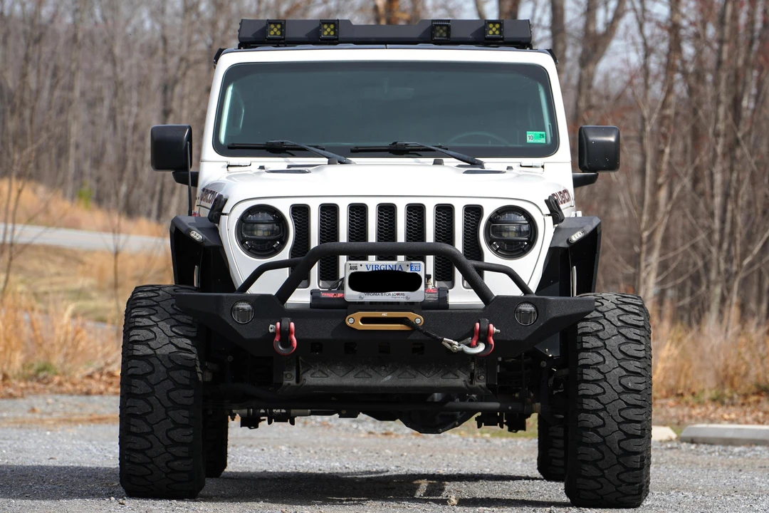 2018 Jeep JL Wrangler - Image 2 of 31